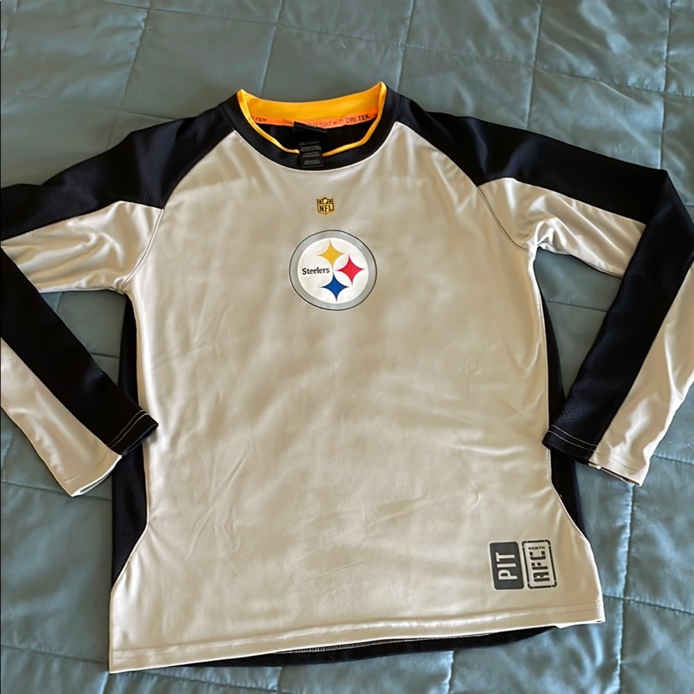 NFL Pittsburgh Steelers Kids Long Sleeve Shirt -Black and gray, size youth large
